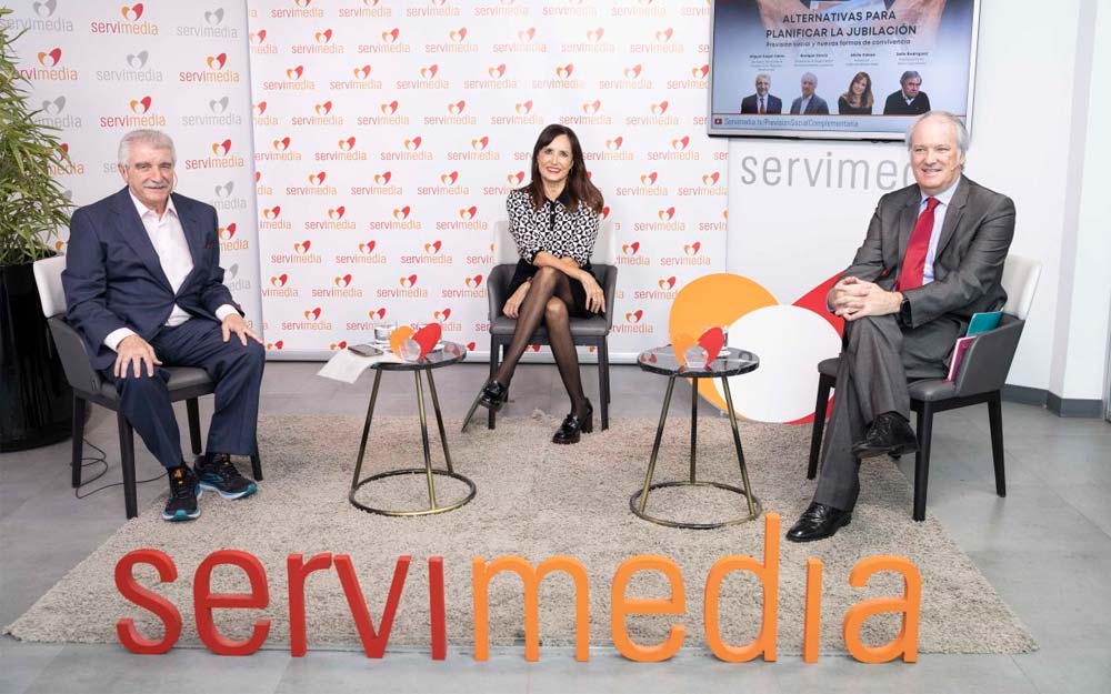Conclusiones del diálogo ‘Alternativas para planificar la jubilación' celebrado por PMP y Servimedia | Foto: Jorge Villa/Servimedia Un instante del diálogo celebrado por Servimedia y PMP.