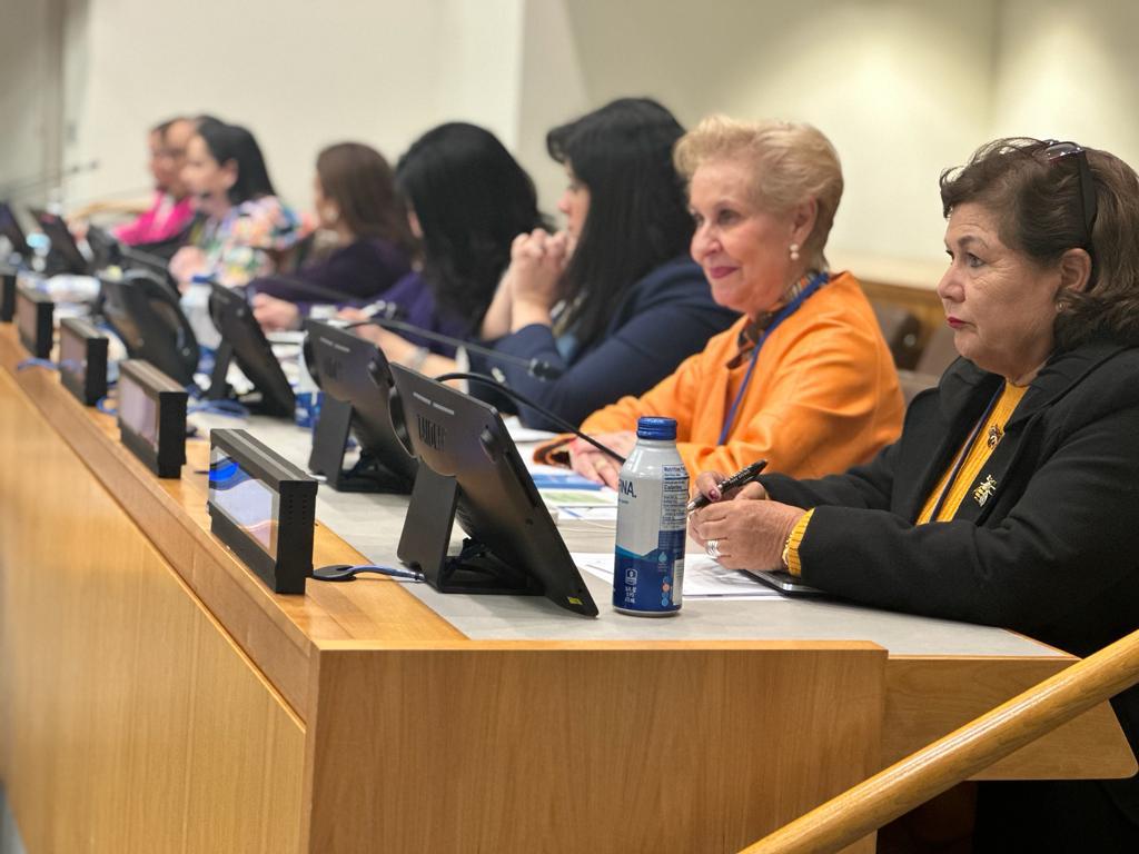 La comisionada de Personas Mayores y Mundo Rural de la PMP compartió soluciones para acelerar la igualdad de género junto a ministras latinoamericanas y expertos en mujer y desarrollo Carmen Quintanilla en la mesa de ponentes del panel celebrado en la CSW68