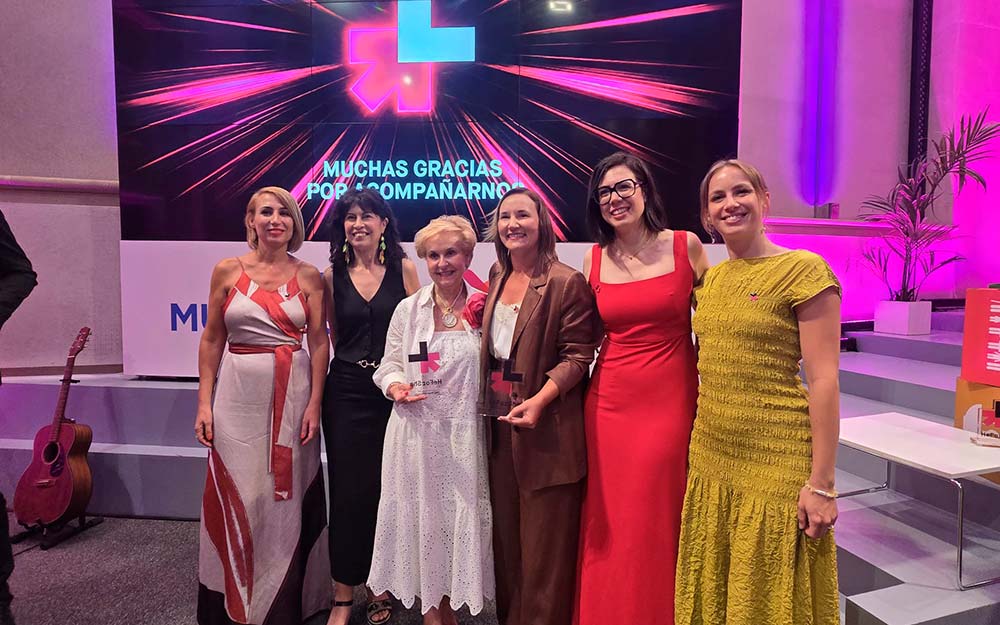Foto de familia de la gala