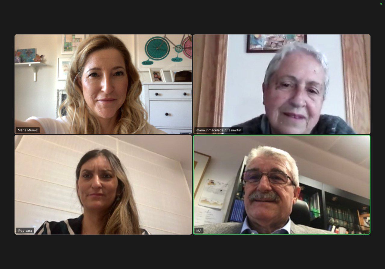 La PMP denunció, durante la reunión, la barrera de trato y atención personal en las entidades financieras que están sufriendo las personas mayores Imagen de la reunión que se celebró vía online
