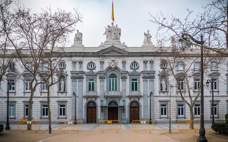 Fachada del edificio del Tribunal Supremo