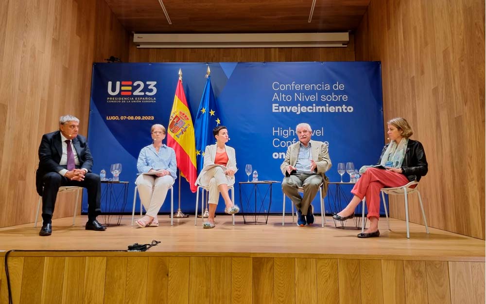 El encuentro abordó la agenda europea ante el reto del envejecimiento y la economía plateada Ponentes de la Conferencia de Alto Nivel sobre Envejecimiento.