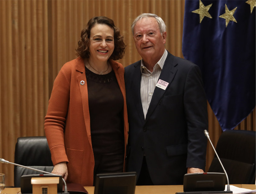 Magdalena Valerio, presidenta del Pacto de Toledo, y Ángel Rodríguez Castedo, presidente de la PMP.