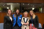 Carmen Quintanilla con el resto de participantes
