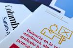 Portada de un cuaderno titulado "Violencia en la vejez: edadismo, abuso y maltrato hacia personas mayores", con icono de persona.
