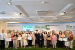 Foto de familia de los participantes en la jornada