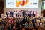 Foto de familia del acto de entrega de los premios