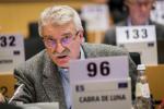 Imagen de Miguel Ángel Cabra de Luna, secretario general de la Plataforma de Mayores y Pensionistas, 