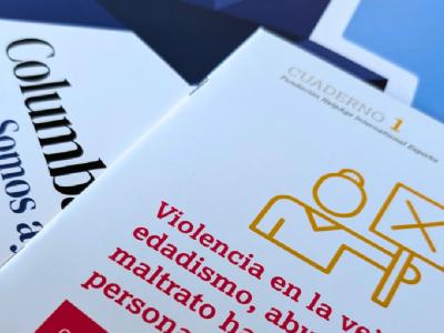 Portada de un cuaderno titulado "Violencia en la vejez: edadismo, abuso y maltrato hacia personas mayores", con icono de persona.