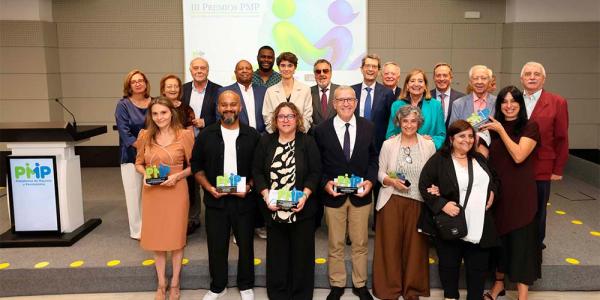 Foto de familia con los premiados